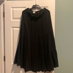NWT Black Tiered Gauze Skirt size 1X